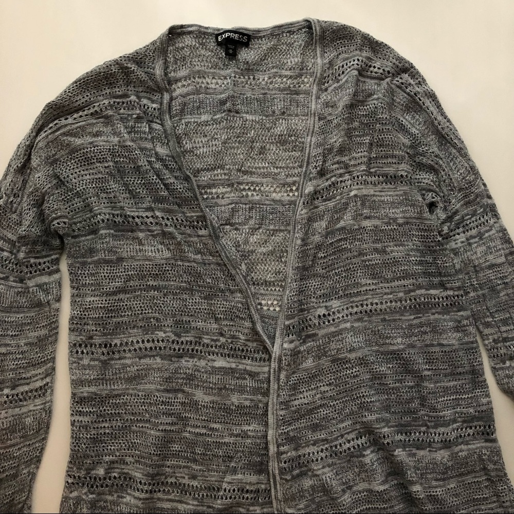 ✌️2 for $20 ✌️Express Long Grey Lightweight Knit Cardigan Size M